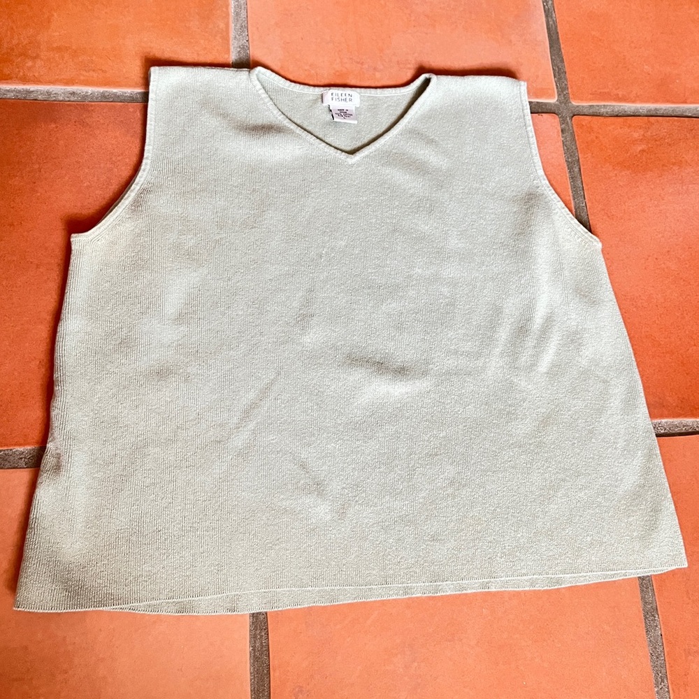 EUC Eileen Fisher Knit Cotton V-Neck Sweater Tank Pale Sage Green Large